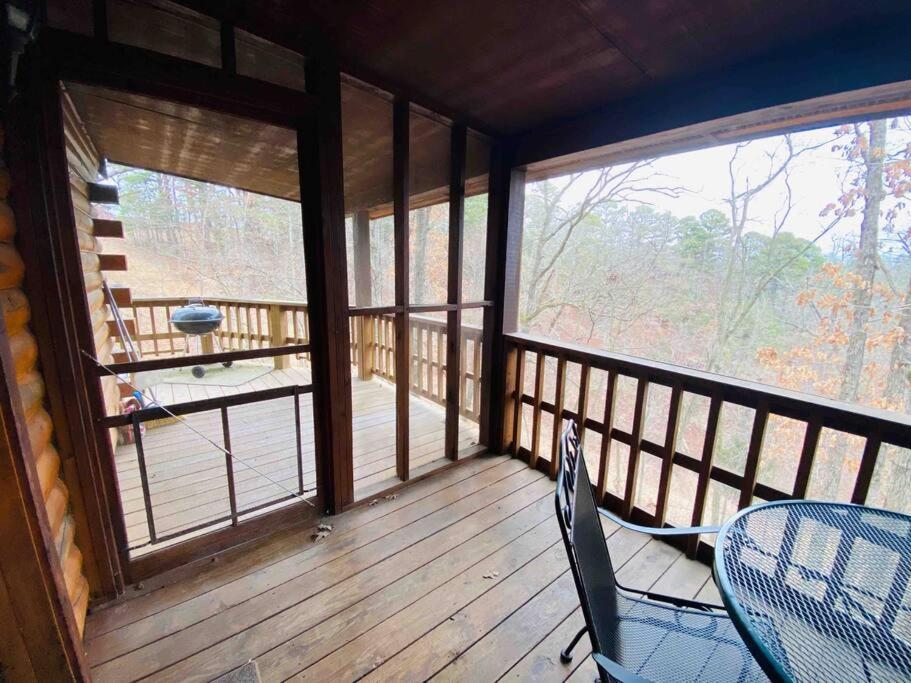 The Loft At Bear Mountain Log Cabins Eureka Springs Exterior foto