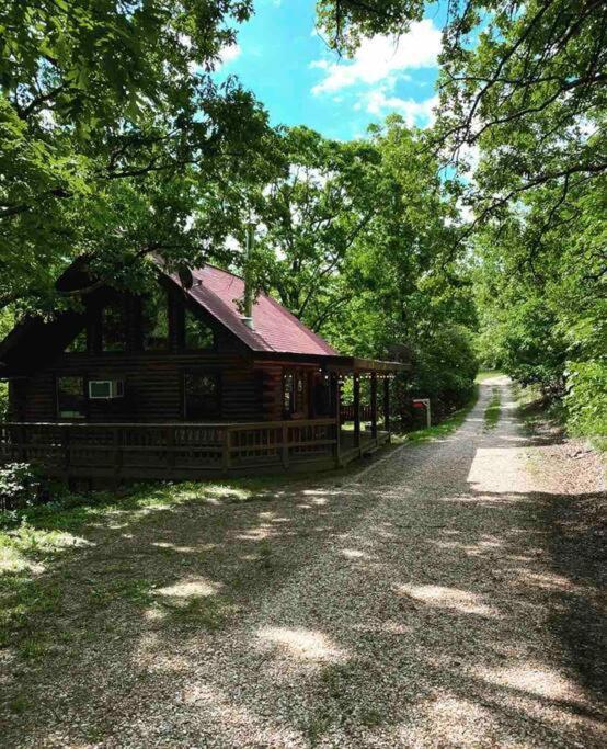 The Loft At Bear Mountain Log Cabins Eureka Springs Exterior foto